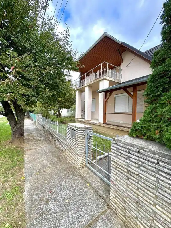 Eladó családi ház, Balatonboglár 3 szoba 133 m² 106.99 M Ft