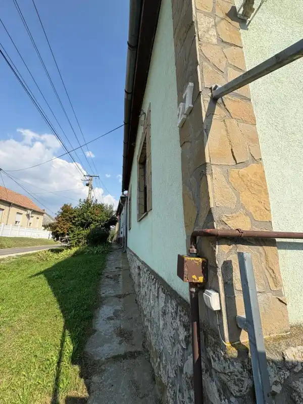 Eladó családi ház, Sántos 4 szoba 130 m² 89.9 M Ft